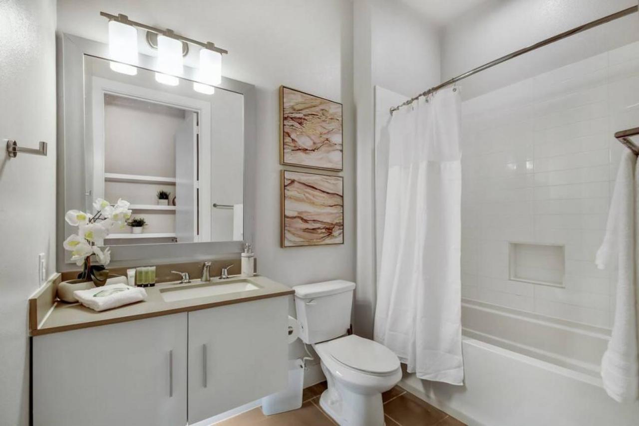 Apartment Elegant Modern Mins From Riverwalk San Antonio